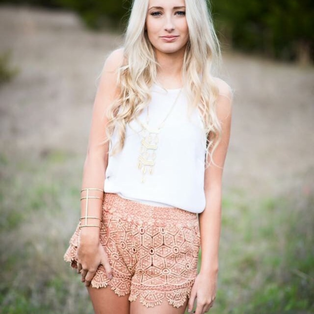 Encore Shorts 💫 UO